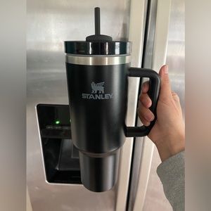 Unused 40oz black Stanley tumbler